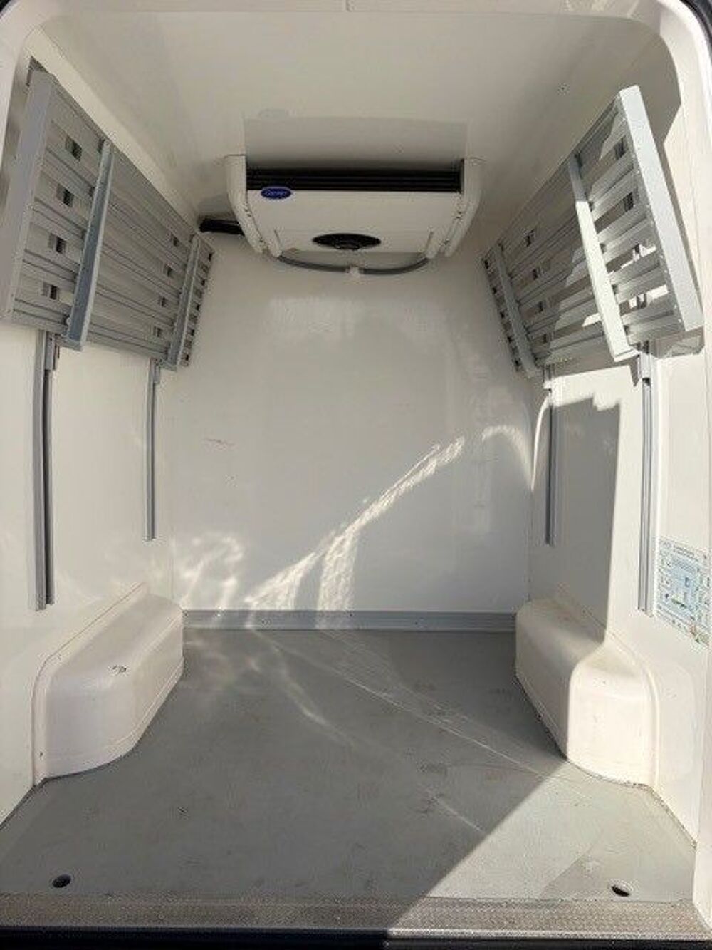 Sprinter Combi BI TEMPERATURE 316 CDI 37 2022 occasion 69780 Mions