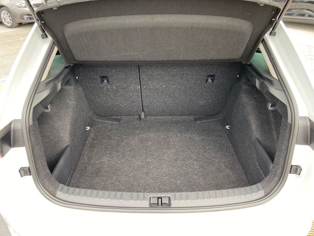 Scala 1.0 TSI 116 BV6 SELECTION Cam&Atilde;&copy;ra Radars Cockpit JA 16' diam 2025 occasion 81380 Lescure-d'Albigeois