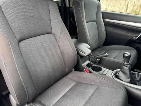 Hilux 2.4 D-4D X-TRA 150 Legende Benne 4WD 2021 occasion 38150 Chanas