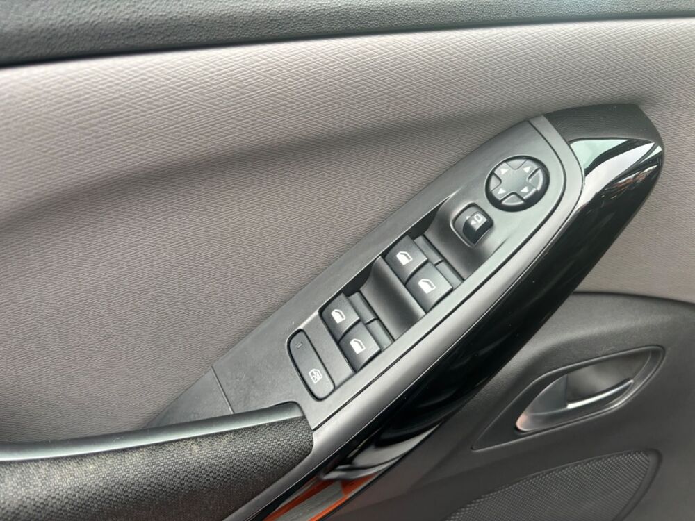 C4 Spacetourer PureTech 130 EAT8 FEEL JA 17 Pack Drive Assist et Enfant 2019 occasion 81380 Lescure-d'Albigeois