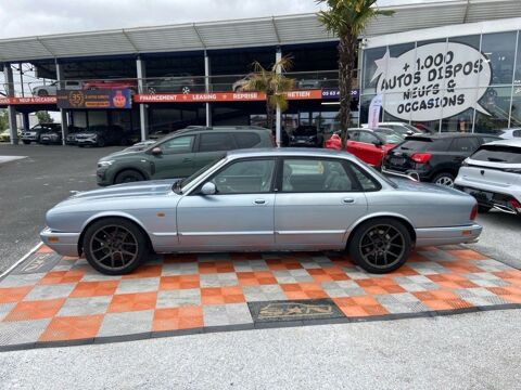 XJR 4.0 L6 326 cv 1996 occasion 81380 Lescure-d'Albigeois