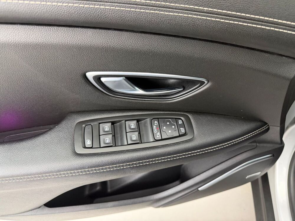 Grand scenic IV 1.7 Blue dCi 120 Business Intens 7PL 2019 occasion 38150 Chanas