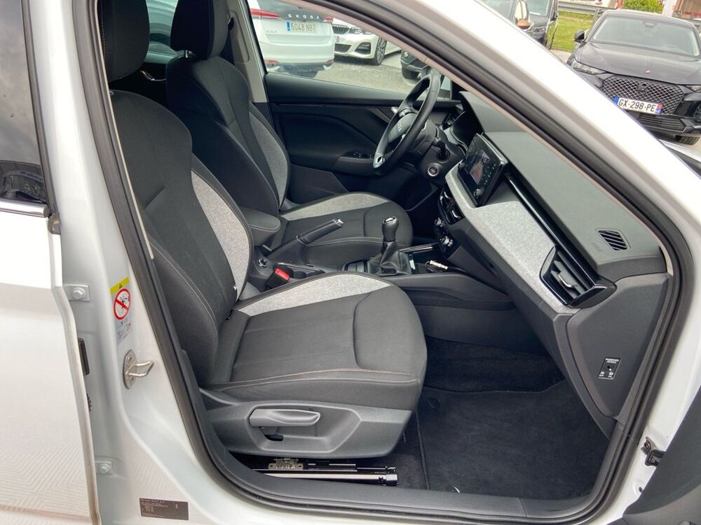 Scala 1.0 TSI 116 BV6 SELECTION Cam&Atilde;&copy;ra Radars Cockpit JA 16' diam 2025 occasion 81380 Lescure-d'Albigeois