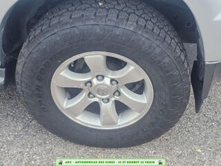 Land Cruiser KDJ125 3.0D-4D 166CH VX 3PTES BV6 2006 occasion 43290 Saint-Bonnet-le-Froid