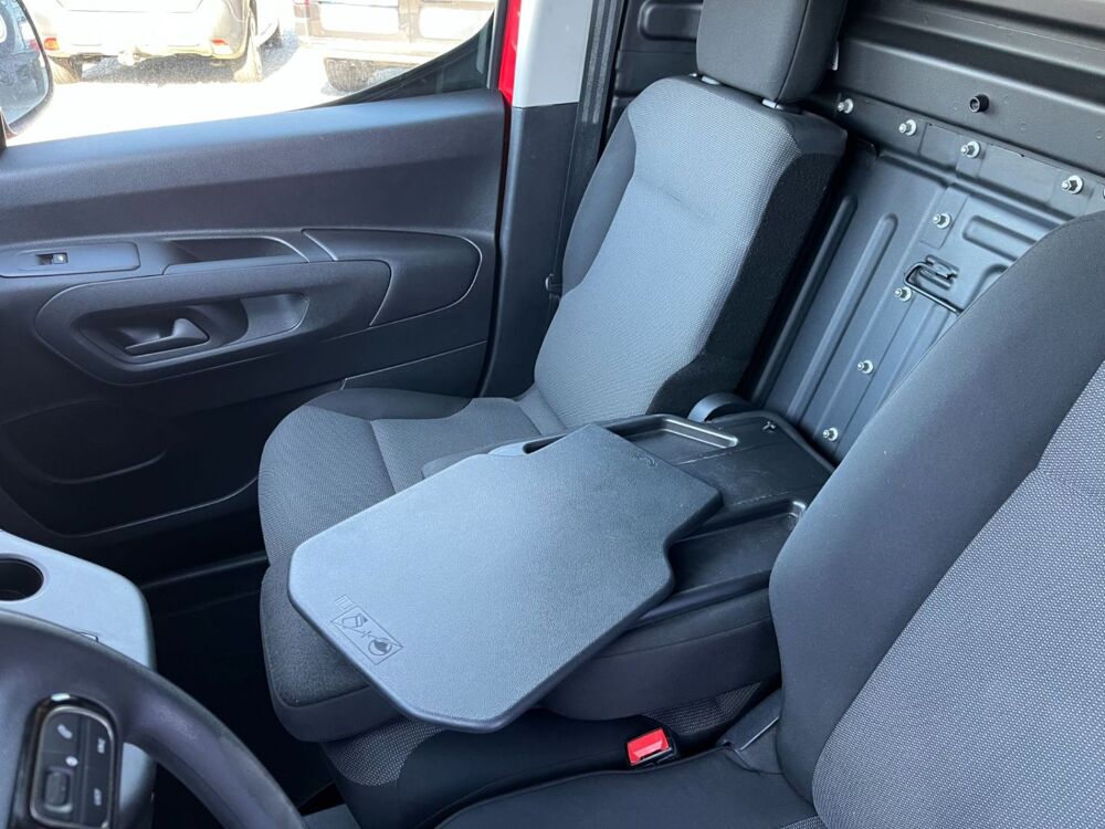 Berlingo VAN M 650 BLUEHDI 130 S S EAT8 DRIVER ref 345801 2019 occasion 07430 Saint-Cyr