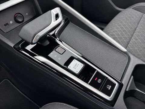 MG.ZS 1.5 L Hybrid+ 197 Standard 2025 occasion 69780 Mions