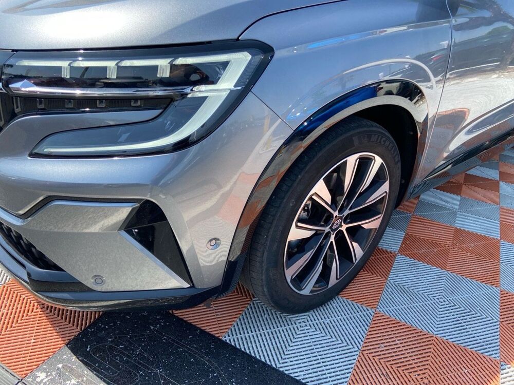 Espace E-Tech Full Hybrid 200 TECHNO Cam&Atilde;&copy;ra 360&Acirc;&deg; 7PL 2023 occasion 81380 Lescure-d'Albigeois