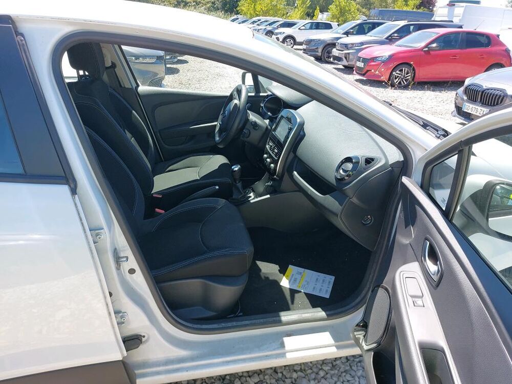 Clio IV 1.5 DCI 75 AIR MEDIANAV 2018 occasion 69780 Mions