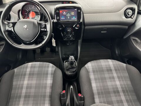 108 1.0 VTi 72 Allure 5p 2019 occasion 69780 Mions