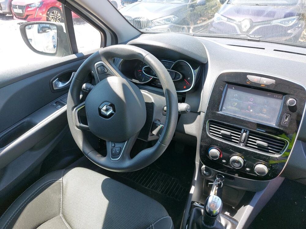 Clio IV 1.5 DCI 75 AIR MEDIANAV 2018 occasion 69780 Mions