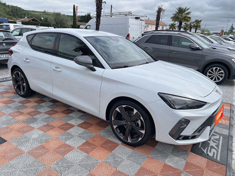 Leon NEW V 1.5 e-TSI 150 mHEV DSG7 GPS Cam&Atilde;&copy;ra JA 18' 2025 occasion 81380 Lescure-d'Albigeois