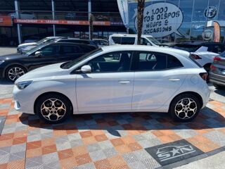MG3 1.5 HYBRID + 195 LUXURY GPS Cam&Atilde;&copy;ra 360&Acirc;&deg; JA 16' 2025 occasion 81380 Lescure-d'Albigeois
