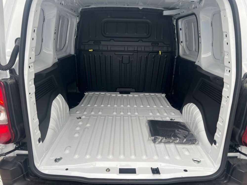 Autres M BlueHDi 100 BV6 GPS Ecran 10' Cam&Atilde;&copy;ra 3 Places 18300&acirc;‚&not;HT 2026 occasion 81380 Lescure-d'Albigeois