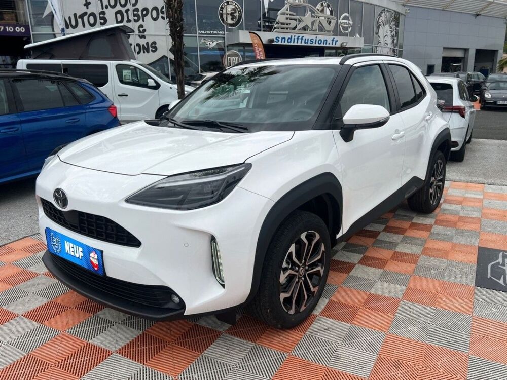 Yaris Cross 1.5 HYBRIDE 130 2WD DESIGN BUSINESS 2026 occasion 81380 Lescure-d'Albigeois