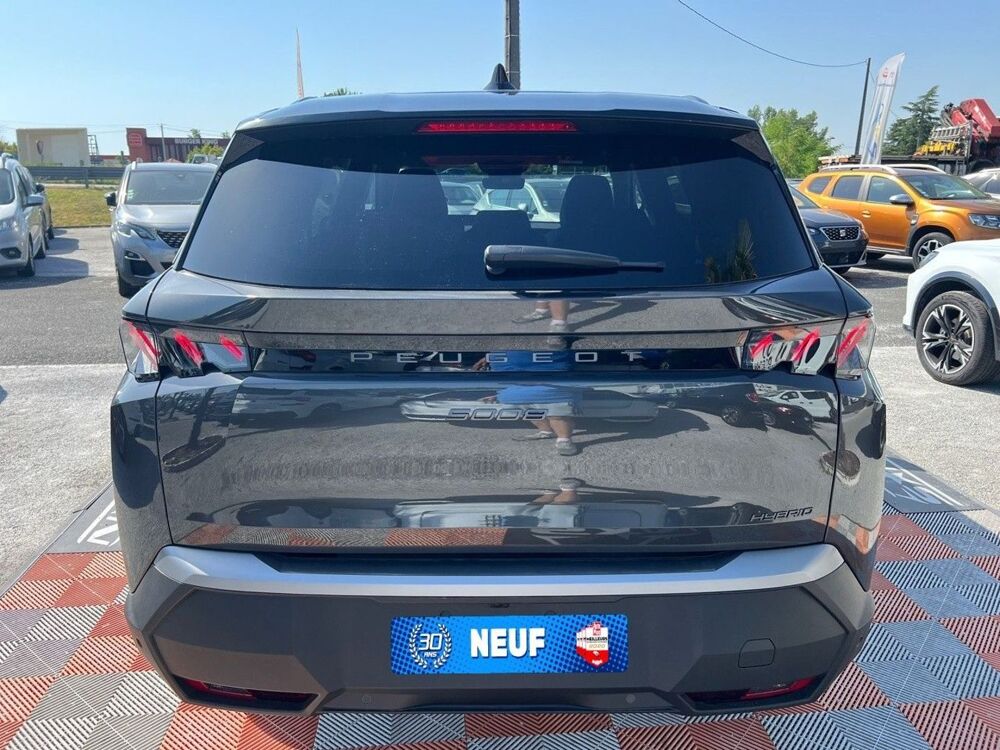 5008 Hybrid 145 e-DCS6 GT Pack 360&Acirc;&deg; Vision & Drive Assist Plus 2026 occasion 81380 Lescure-d'Albigeois