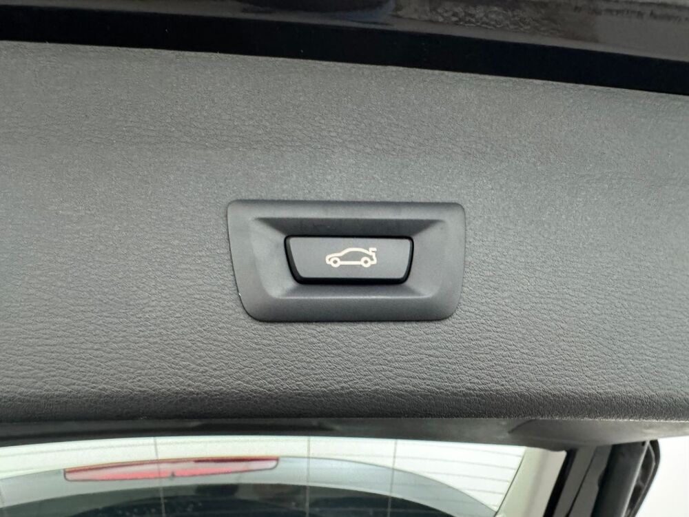 X1 1.5 xDrive25e 220 Business Design BVA6 2021 occasion 69780 Mions