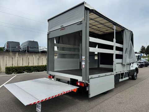 Daily 35C18 A8 180CV 3L BACHE TOIT REHAUSSABLE PAR VERRINS HYDRAUL 2026 occasion 69780 Mions