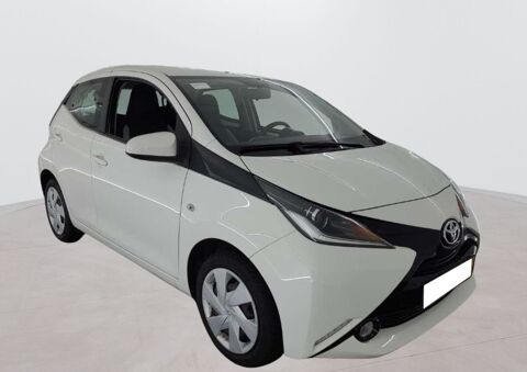 Toyota aygo 1.0 VVT-i x-play 5p