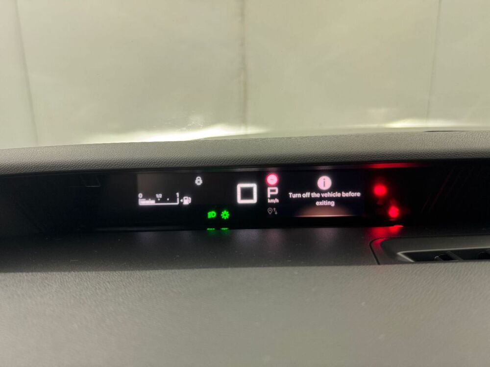 C3 Aircross 1.2 Hybride 145 Max e-DCS6 7PL 2026 occasion 38150 Chanas