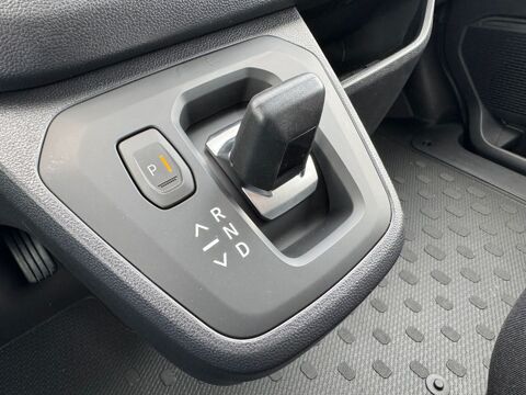 Trafic L2H1 3T BLUE DCI 170 BVA9 EXCLUSIVE 5PL 2026 occasion 38150 Chanas
