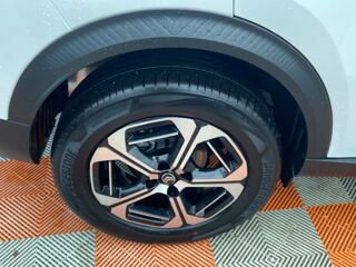 C3 Aircross Hybride 145 e-DCS6 MAX Toit Noir 2026 occasion 81380 Lescure-d'Albigeois