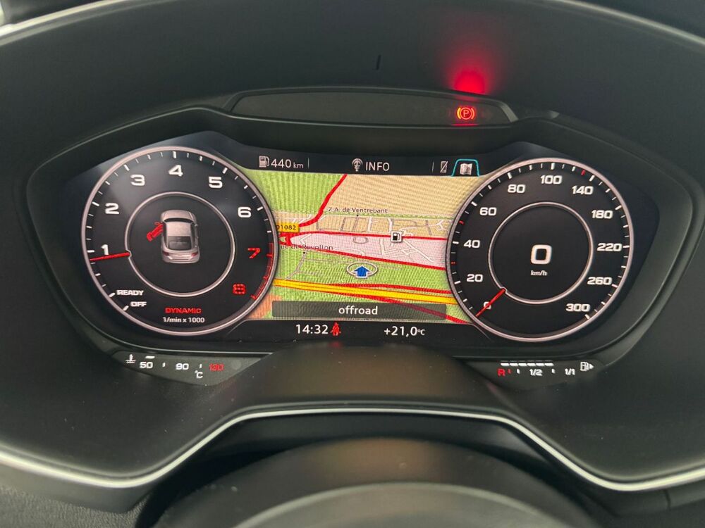 TT 1.8 TFSI 180 S line 2015 occasion 38150 Chanas