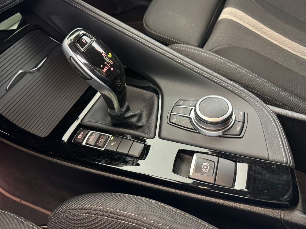 X2 sDrive 18i 136 Lounge DKG7 2022 occasion 69780 Mions