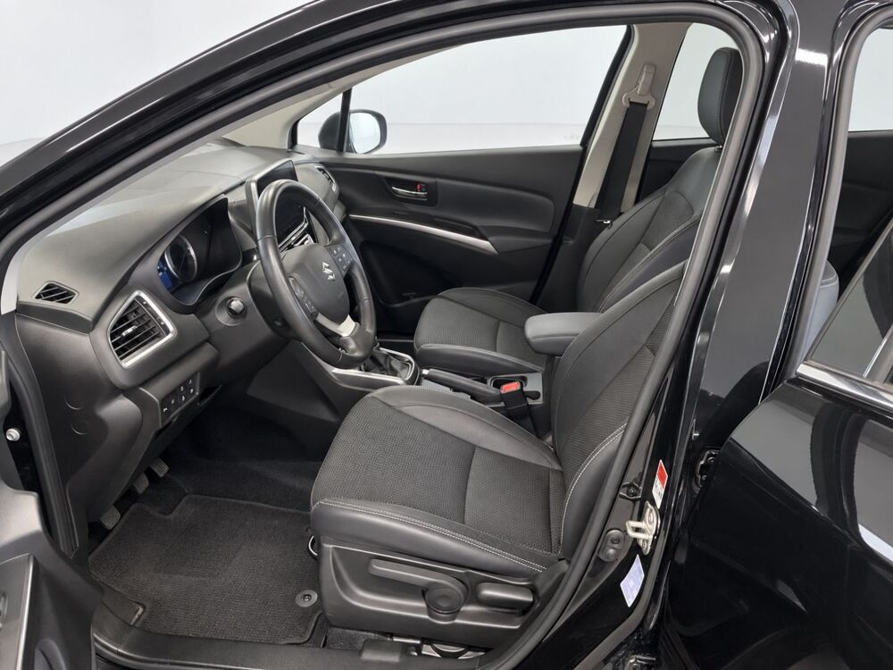 S-cross 1.4 Hybrid Adventure 2023 occasion 69780 Mions