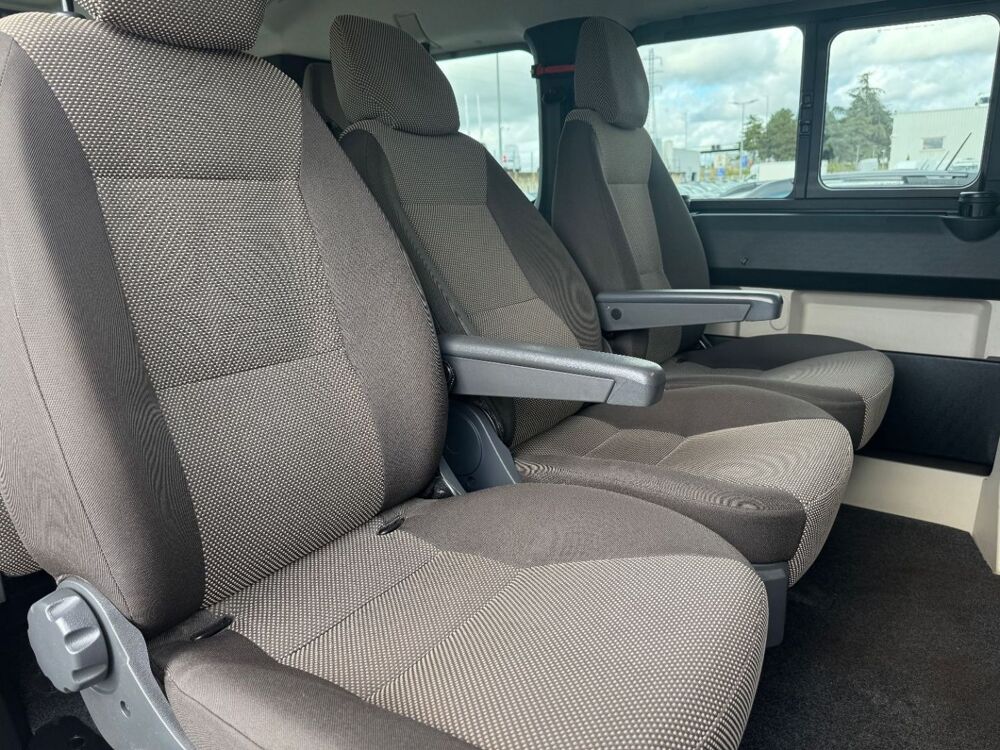 Boxer L1H1 2.2 BLUEHDI 140 PREMIUM PACK 9PL 2019 occasion 38150 Chanas