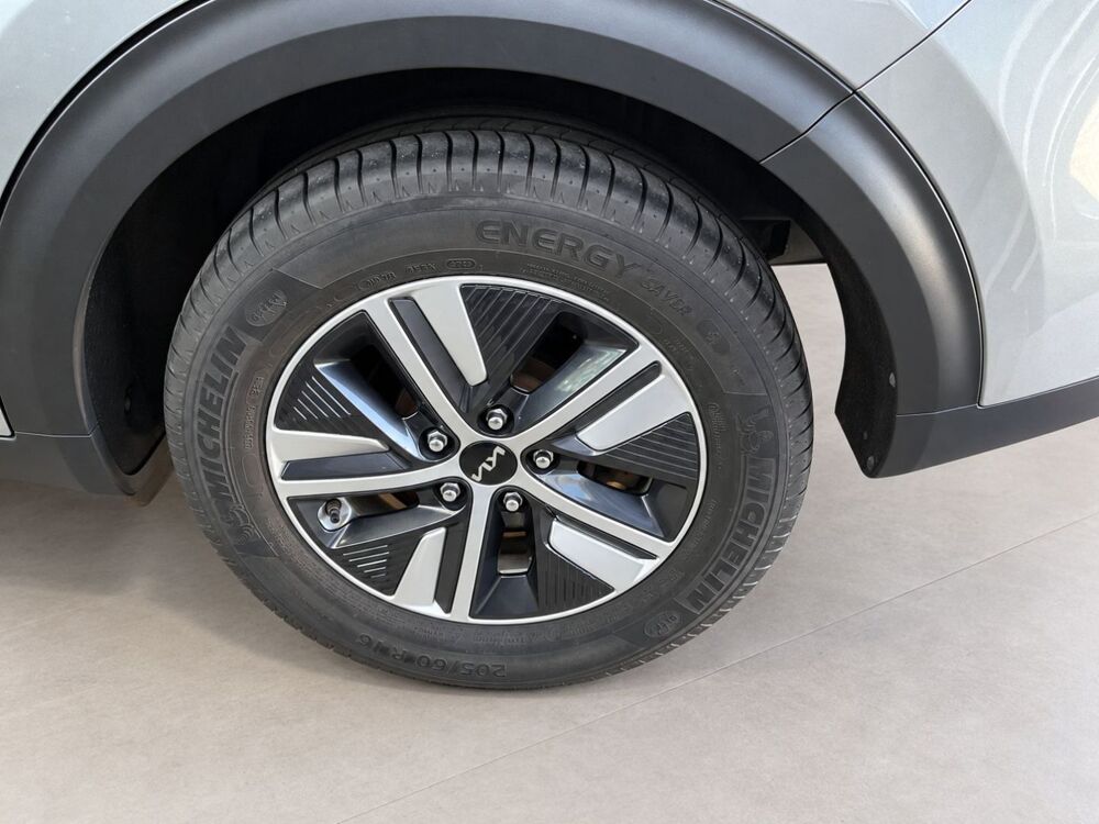 Niro 1.6 GDi Hybride Rechargeable 141 Comfort DCT6 2022 occasion 38150 Chanas