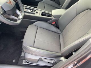 Leon 1.5 e-TSI 150 mHEV DSG7 Toit Ouvrant Beats Audio Pack Drive 2024 occasion 81380 Lescure-d'Albigeois