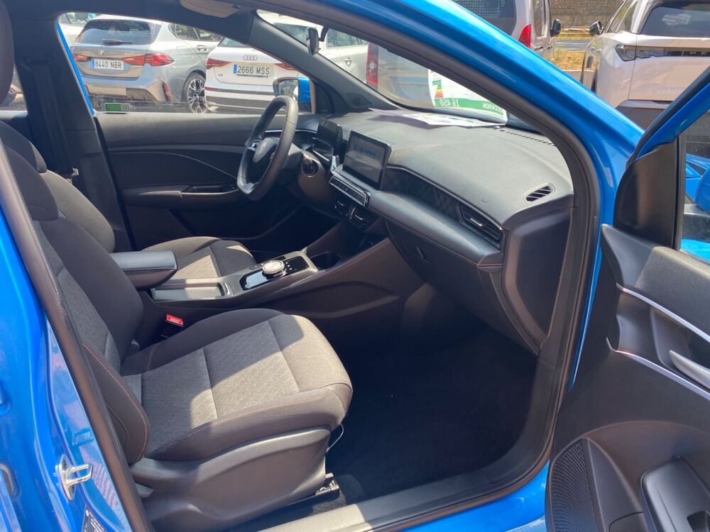 MG3 1.5 HYBRID + 195 COMFORT GPS Cam&Atilde;&copy;ra JA 16' 2025 occasion 81380 Lescure-d'Albigeois