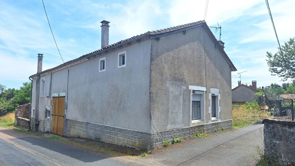 Maison 3 pièces 86 m² · à Piegut-Pluviers · 86 m² · 92 000 €
