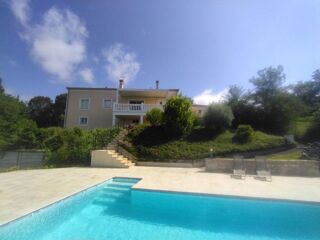  Maison � vendre 8 pi�ces 217 m�