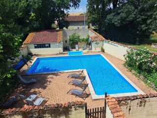  Maison � vendre 15 + pi�ces 540 m�