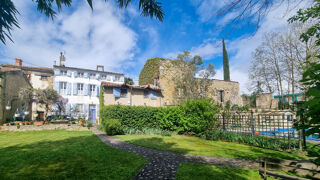  Maison  vendre 13 pices 370 m