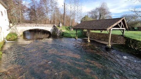   Jardin bord de rivi�re Maison - 4 pi�ce(s) - 90 m�