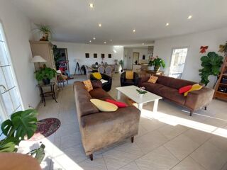  Maison à vendre 5 pièces 164 m²