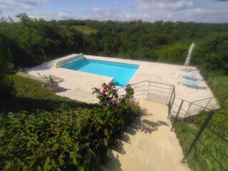  Maison � vendre 8 pi�ces 217 m�