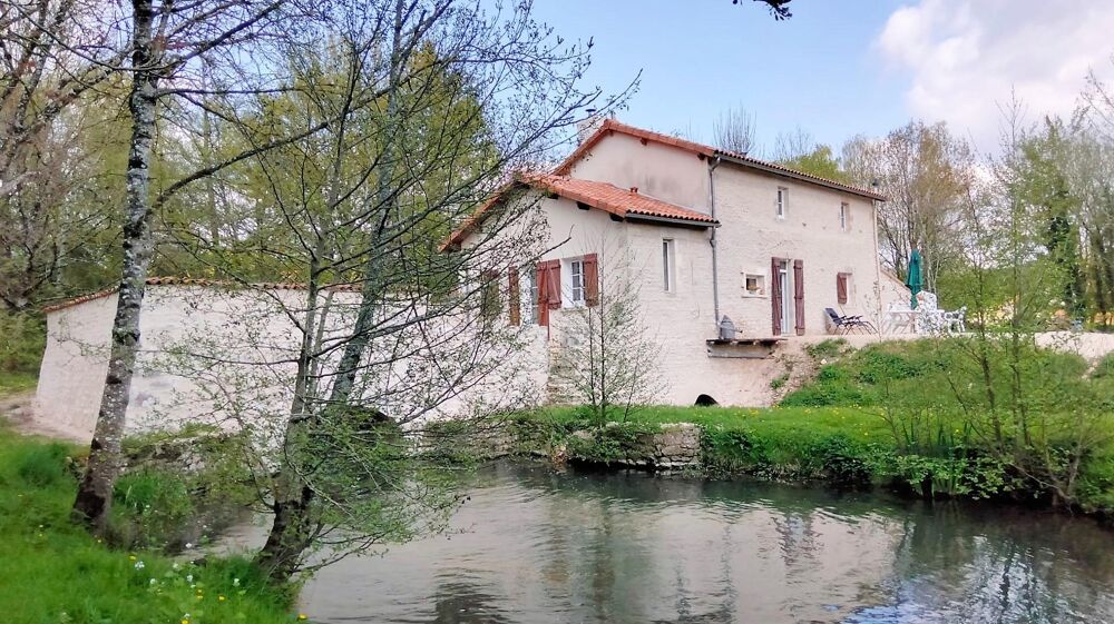 Vente Maison Charmant Moulin R�nov�, Parc, Bordure de Charente, 3 Chambres, Vienne Lizant