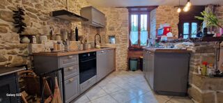  Maison  vendre 7 pices 235 m