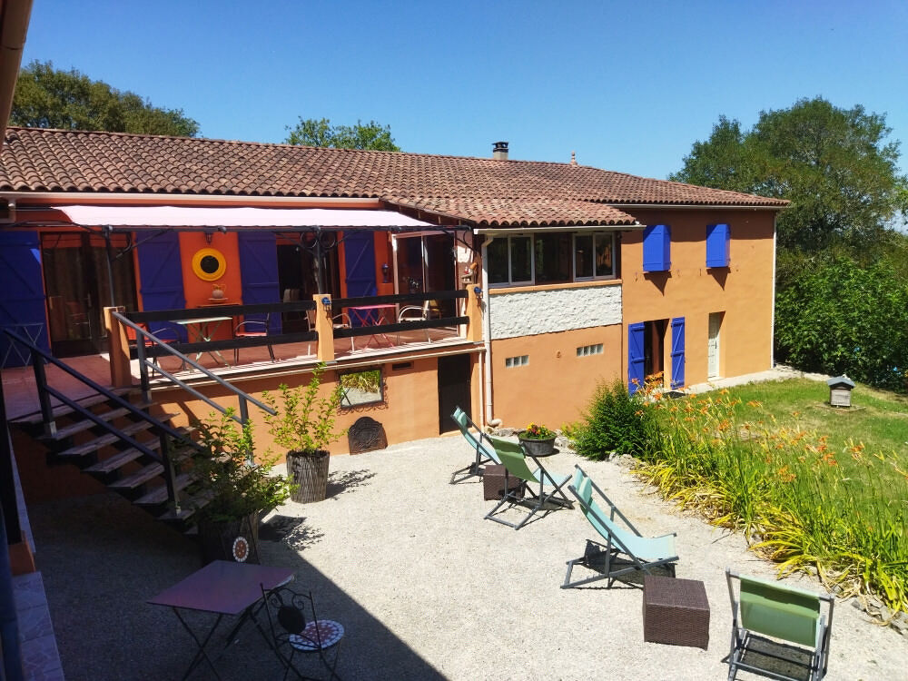 Vente Maison Idéal  Gite chambre d'hotes CAHORS Vallee du LOT Saint-géry