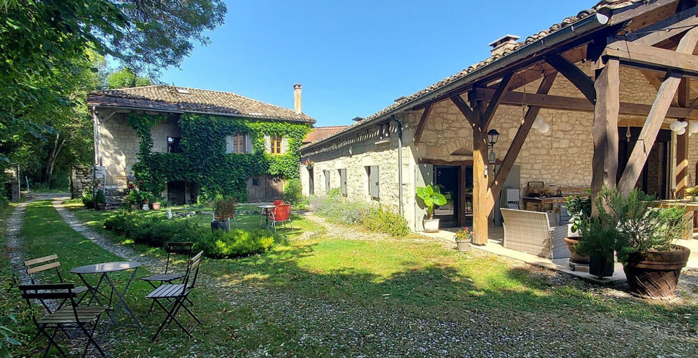 Vente Maison Quercy blanc propriété en Pierre Montcuq