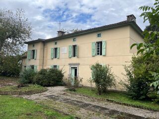  Propriété/château à vendre 7 pièces 199 m²