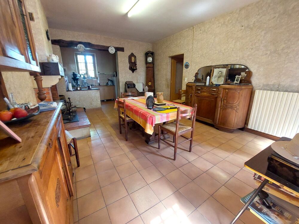 Vente Maison BATISSE HISTORIQUE A RENOVER SUR ± 7 Ha SECTEUR 