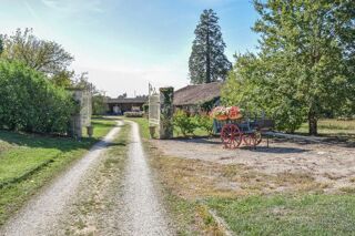  Maison � vendre 15 + pi�ces 473 m�