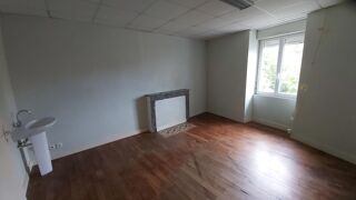  Immeuble  vendre 4 pices 300 m