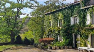  Maison  vendre 15 + pices 317 m