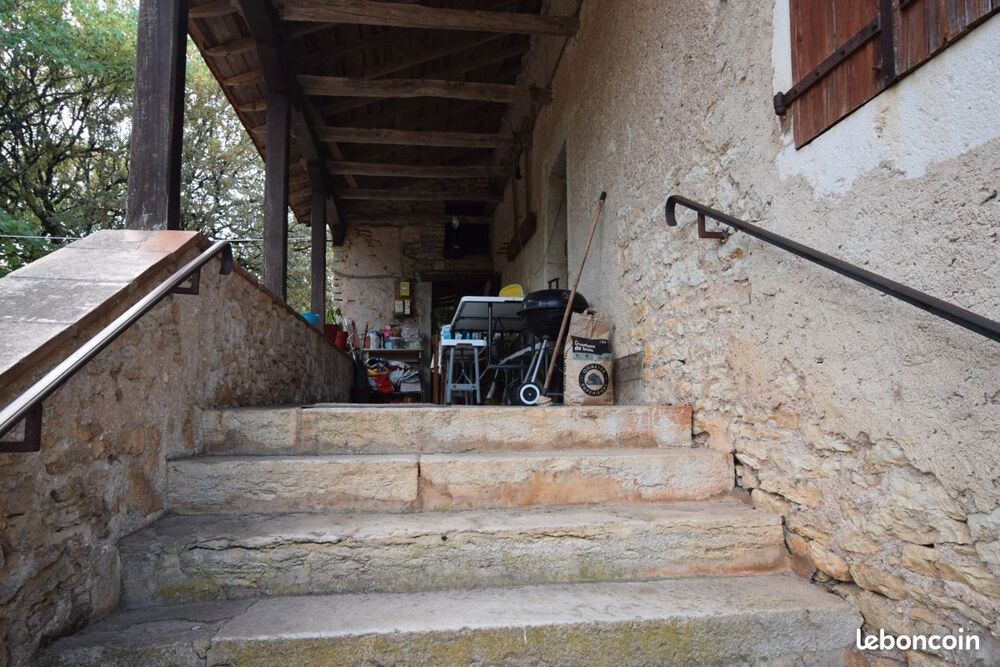 Vente Maison Vers/ Saint Géry Maison  Type Quercynoise avec 43 000 hectares de terrain. Saint-géry