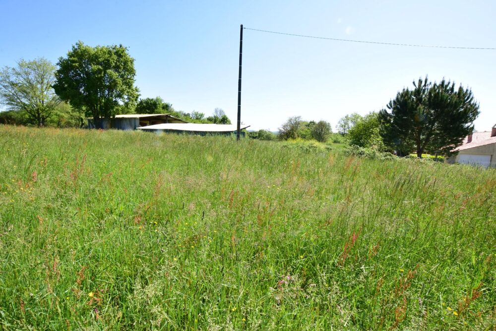 Vente Terrain TERRAIN DE 2168 M² BIEN EXPOSE SECTEUR 